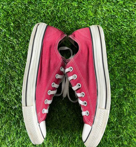 Vintage Converse Chuck Taylor All Star Low Top Maroon Made in USA - Picture 5 of 9